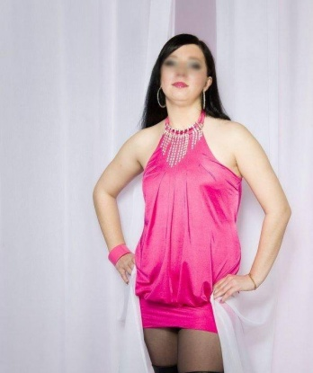 Нинель, 23 года